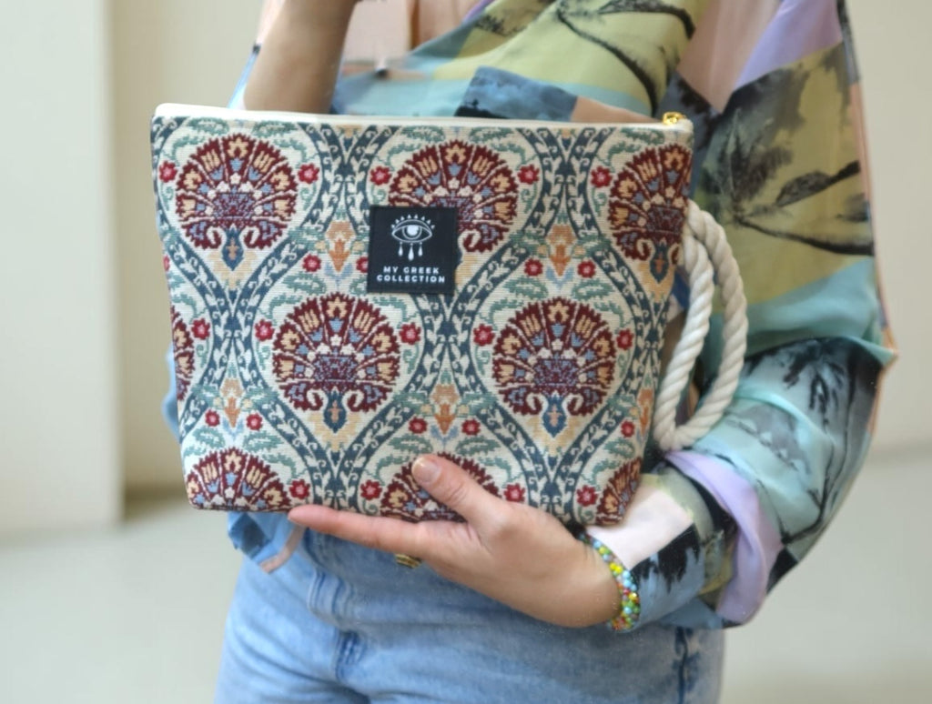 Artemis / Pouch bag