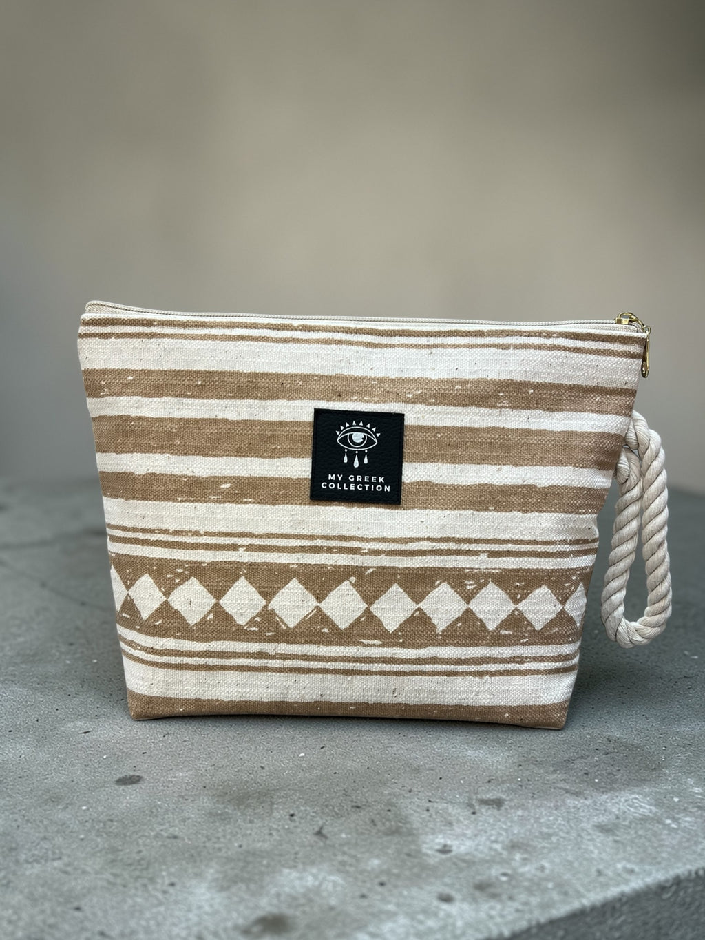 Artemis / The Sandstone Riviera pouch bag