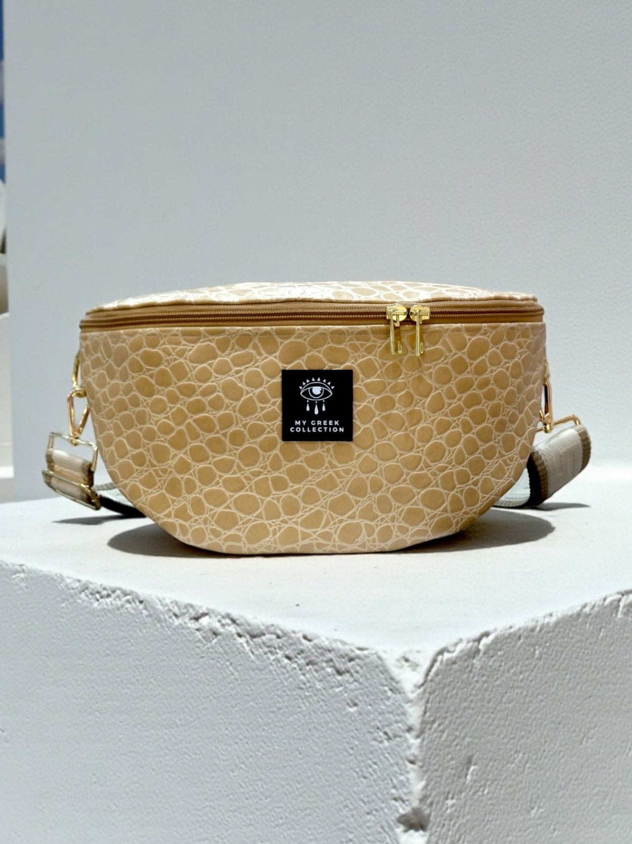 Hera / Large beige belt bag