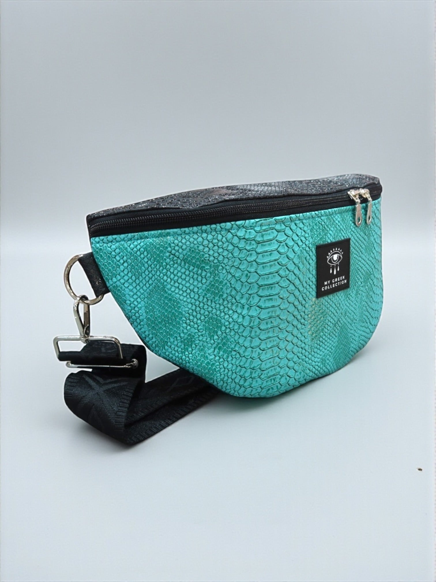 Hera / Snake effect large belt bag