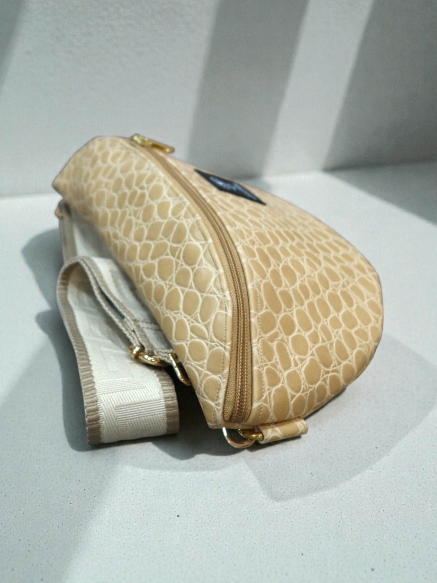 Hera / Large beige belt bag