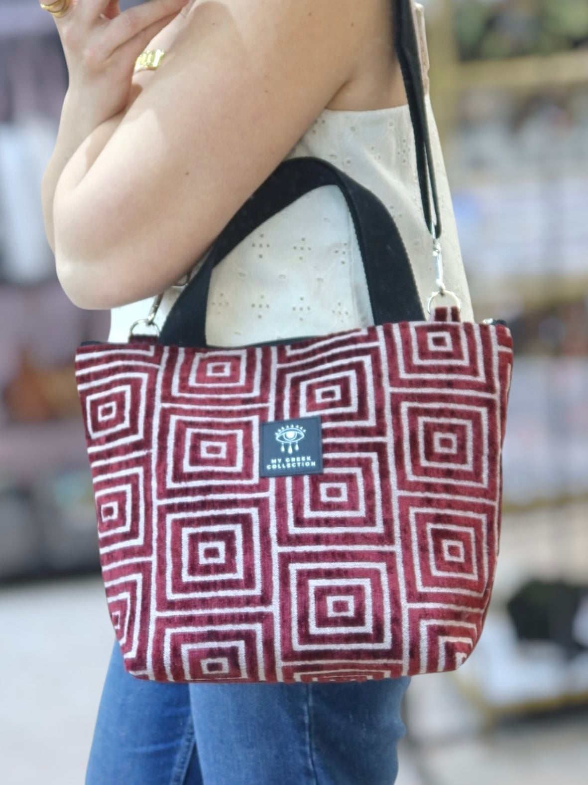 Leda / The Labyrinth Tote - Crimson Red
