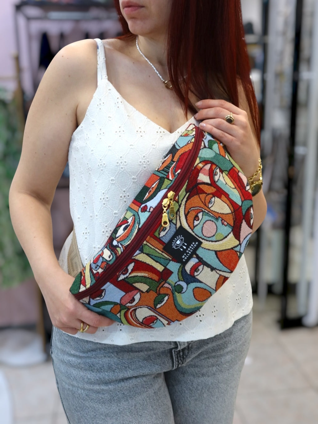 Hera / Faces large belt bag