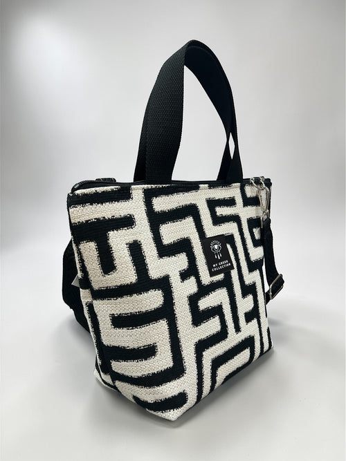 Leda / The Labyrinth Tote bag