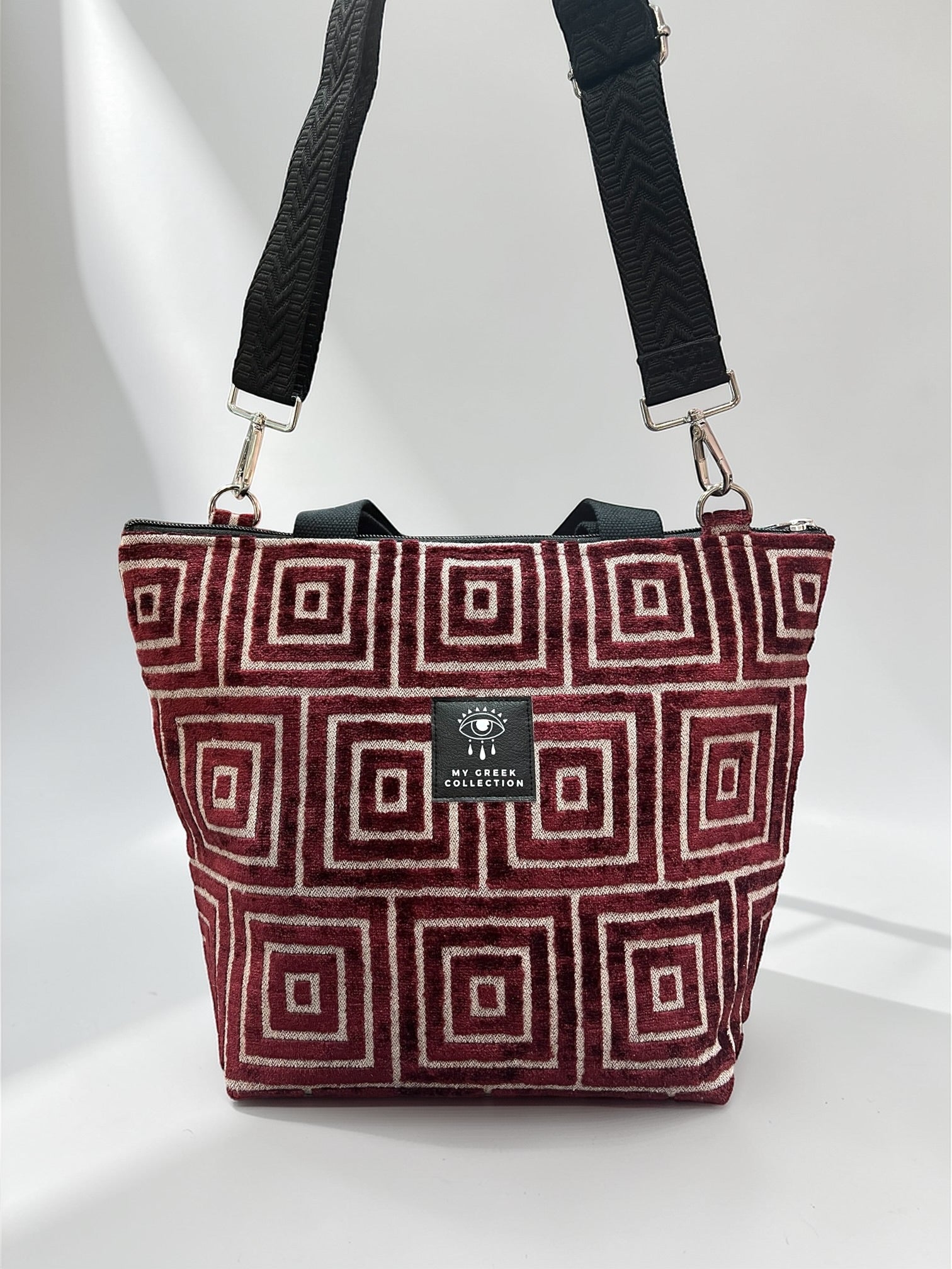 The Labyrinth Tote / Crimson Red