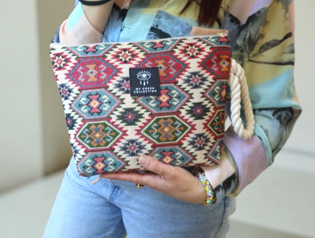 Artemis / Geometric pouch bag