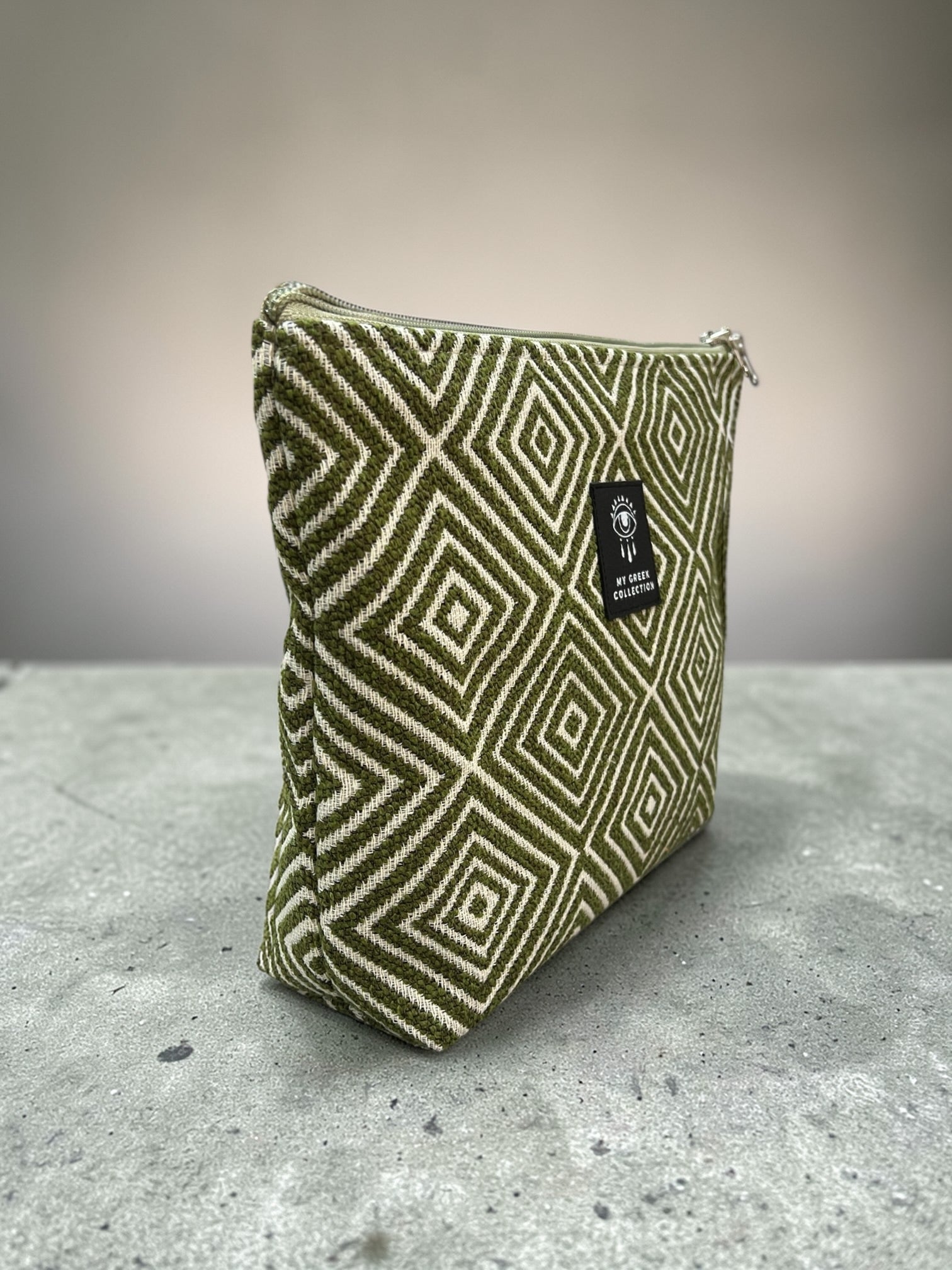 Artemis / Olive green pouch bag