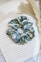 Large Handmade Scrunchie – 14 cm