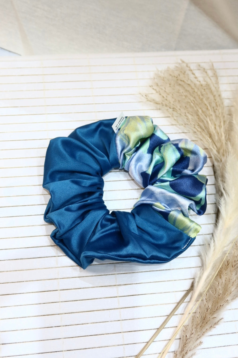 Large Handmade Scrunchie – 14 cm