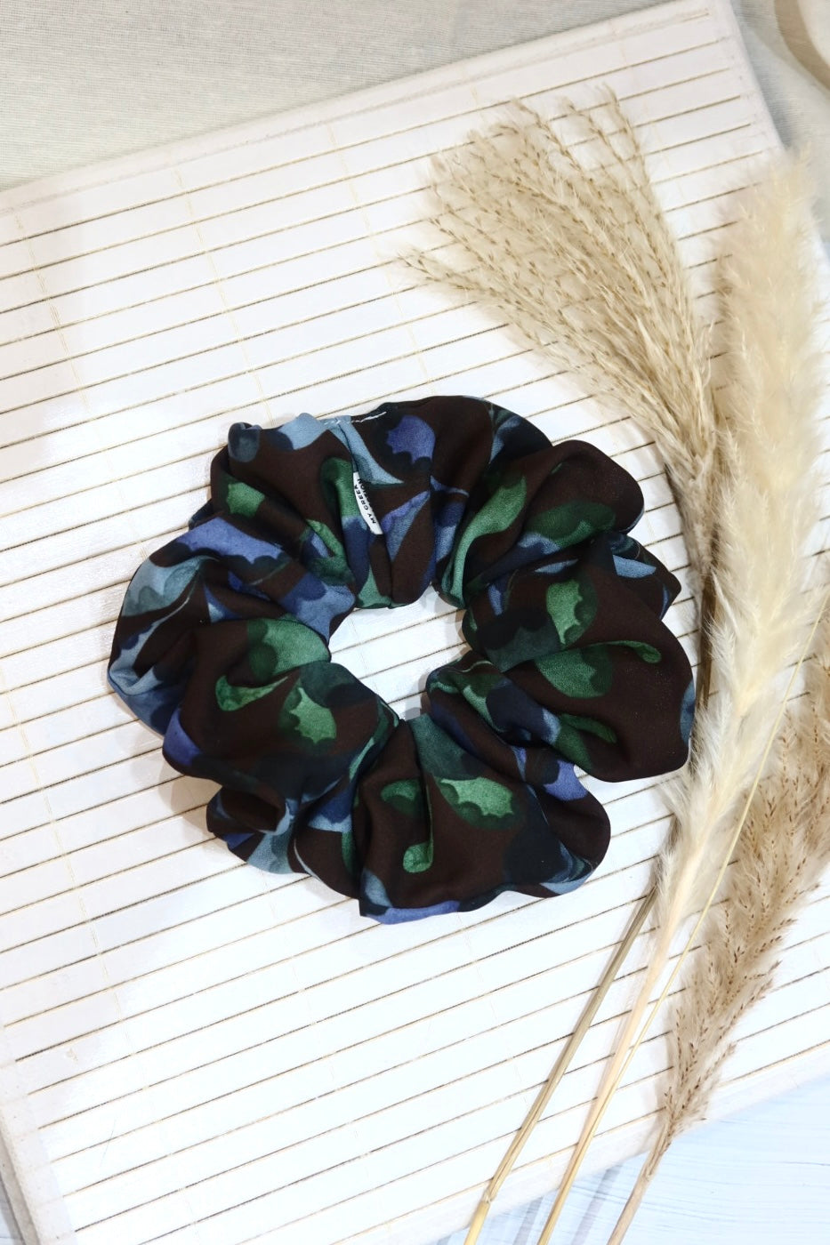 Large Handmade Scrunchie – 14 cm