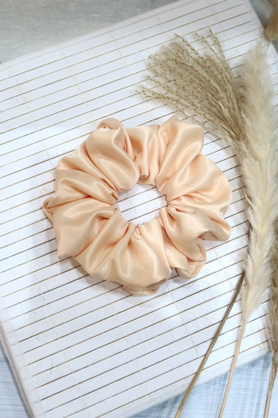 Large Handmade Scrunchie – 14 cm