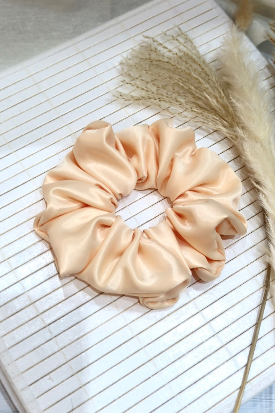 Large Handmade Scrunchie – 14 cm