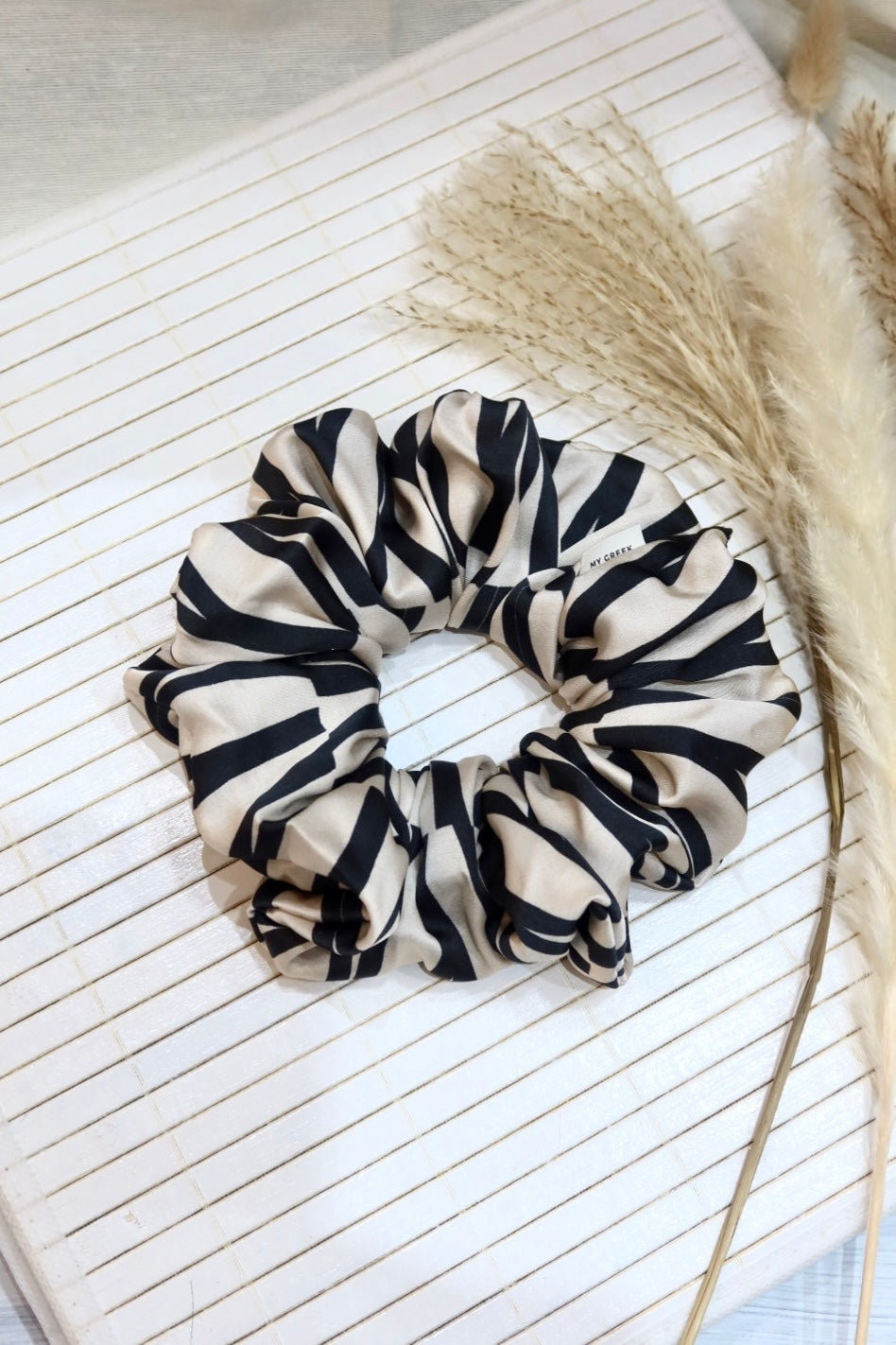 Large Handmade Scrunchie – 14 cm