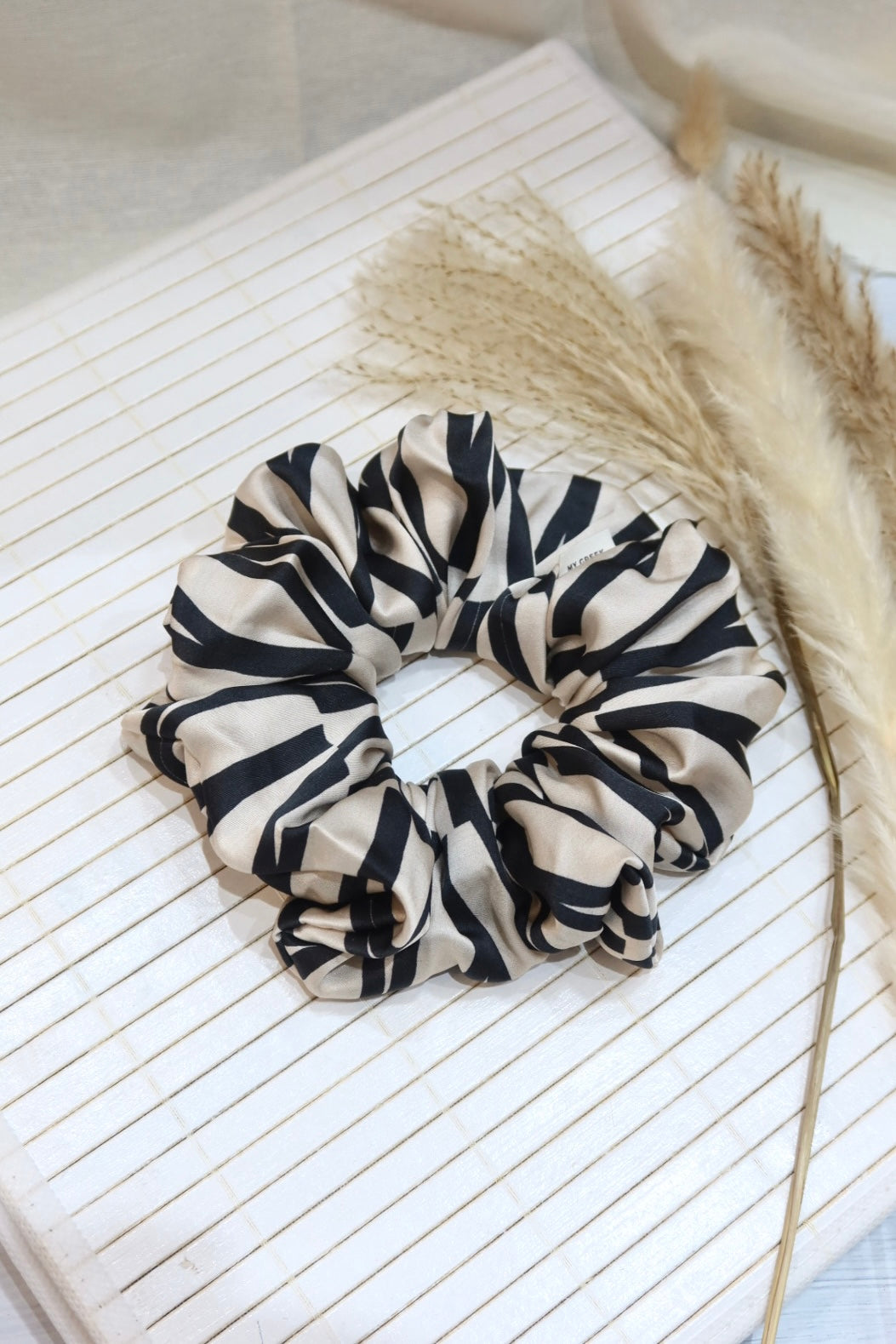 Large Handmade Scrunchie – 14 cm