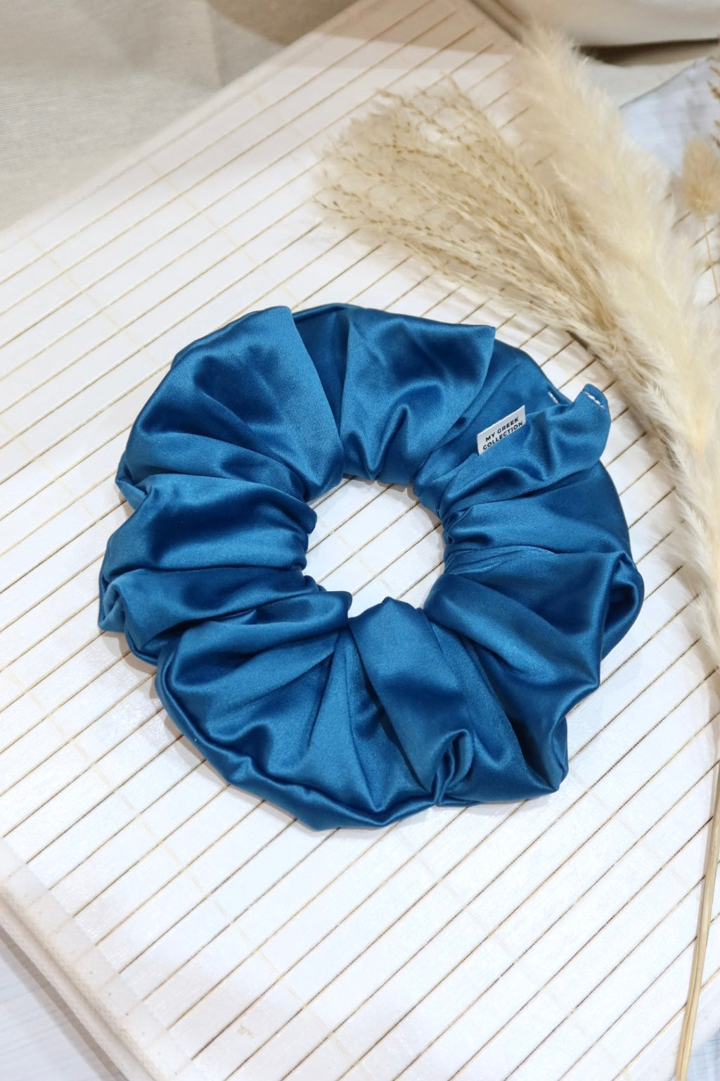 Large Handmade Scrunchie – 14 cm