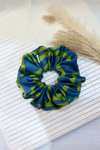 Large Handmade Scrunchie – 14 cm