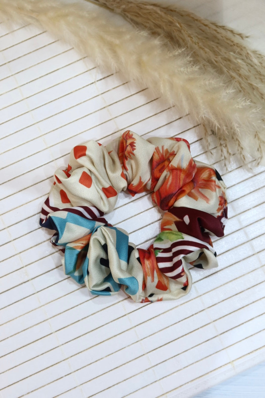 Medium Handmade Scrunchie – 11 cm