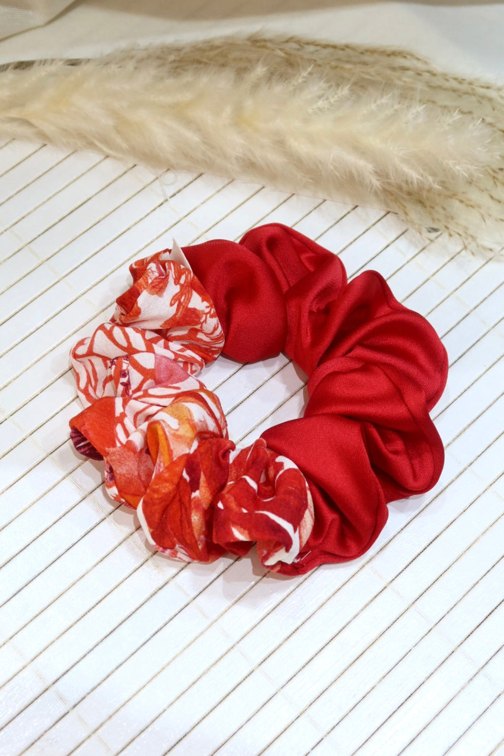 Medium Handmade Scrunchie – 11 cm