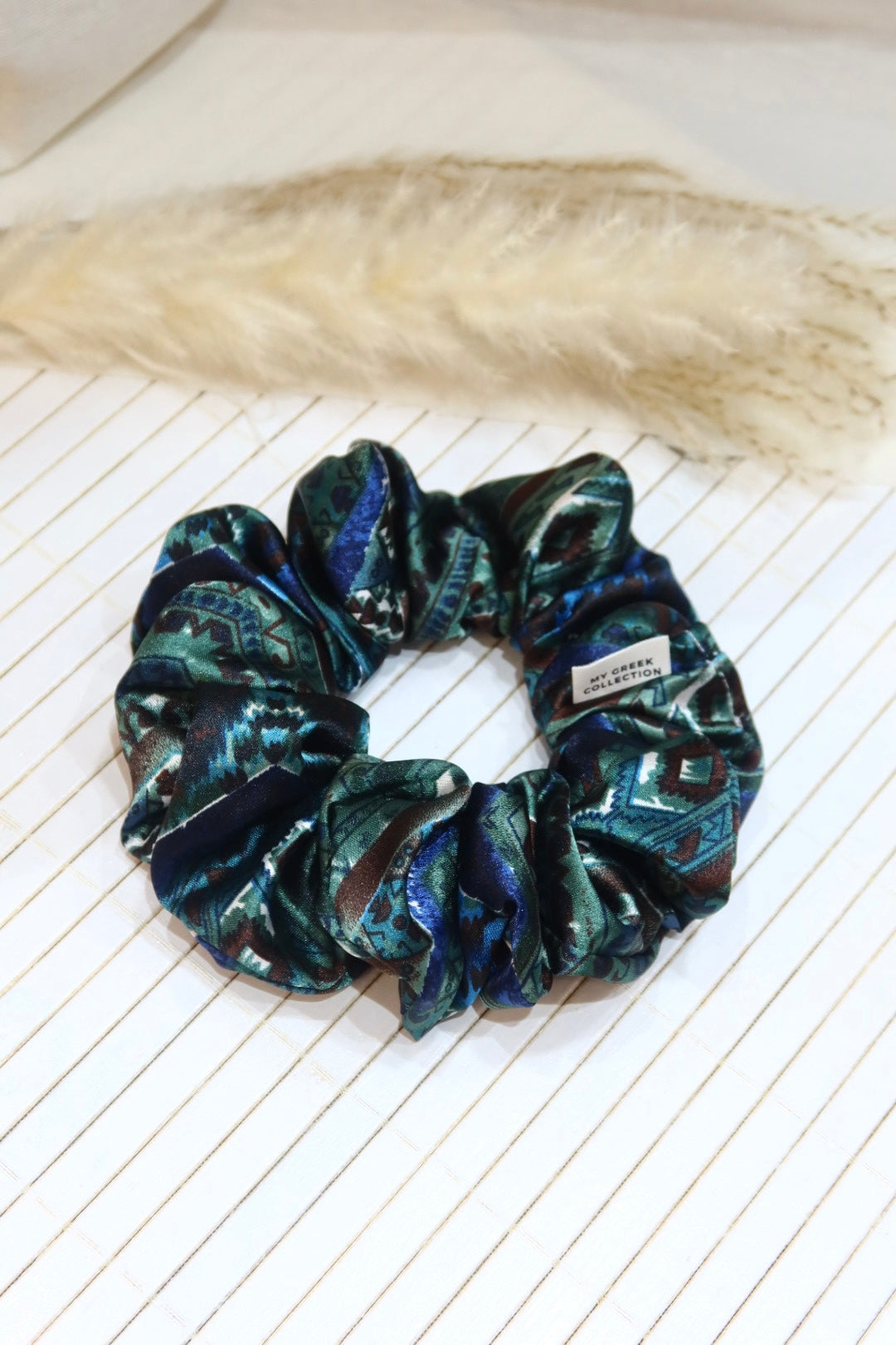 Medium Handmade Scrunchie – 11 cm