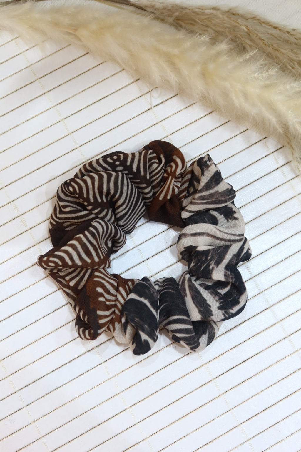 Medium Handmade Scrunchie – 11 cm