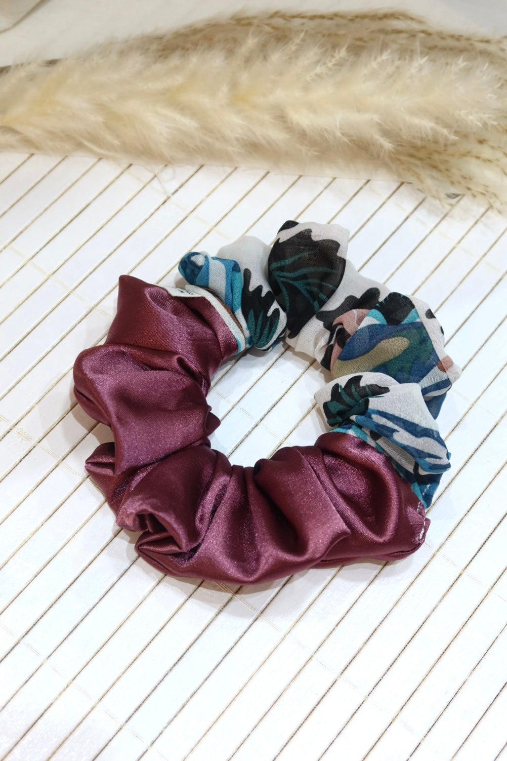 Medium Handmade Scrunchie – 11 cm