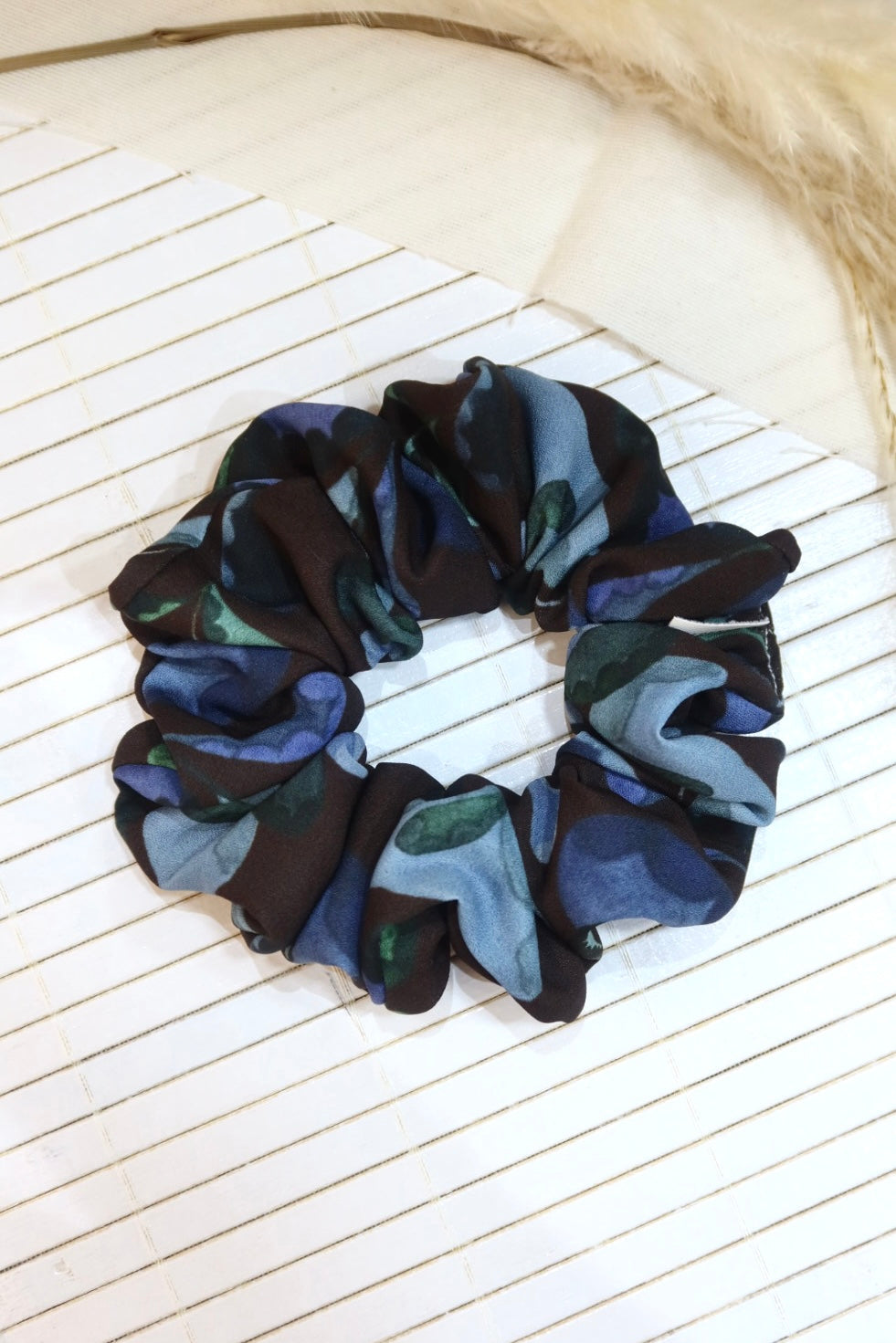Medium Handmade Scrunchie – 11 cm