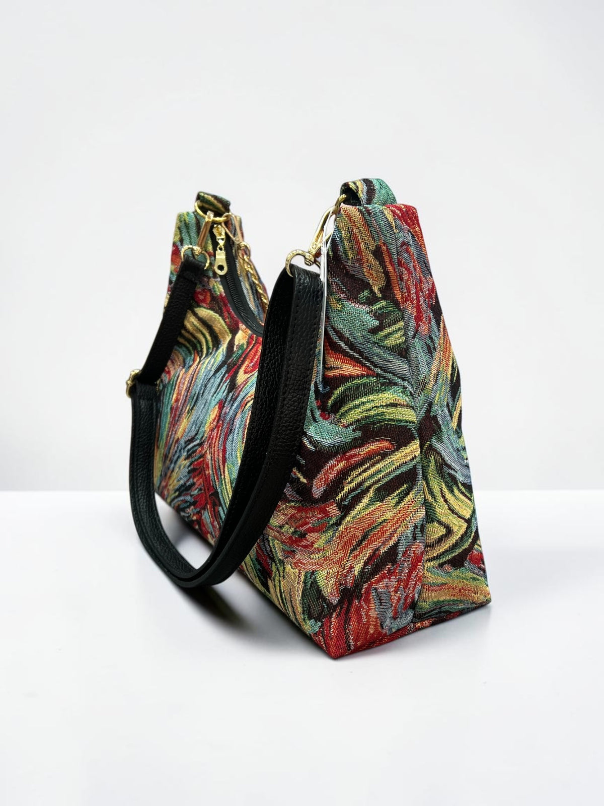 Hecate Medium / Color swirl hobo bag