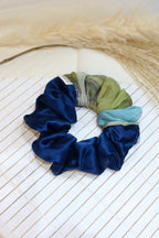 Medium Handmade Scrunchie – 11 cm