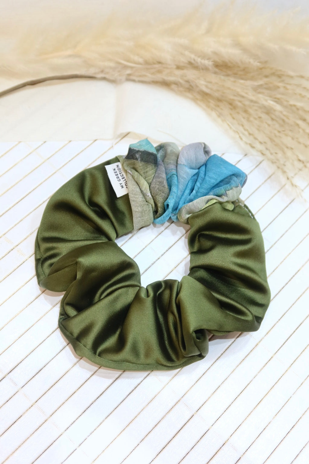 Medium Handmade Scrunchie – 11 cm