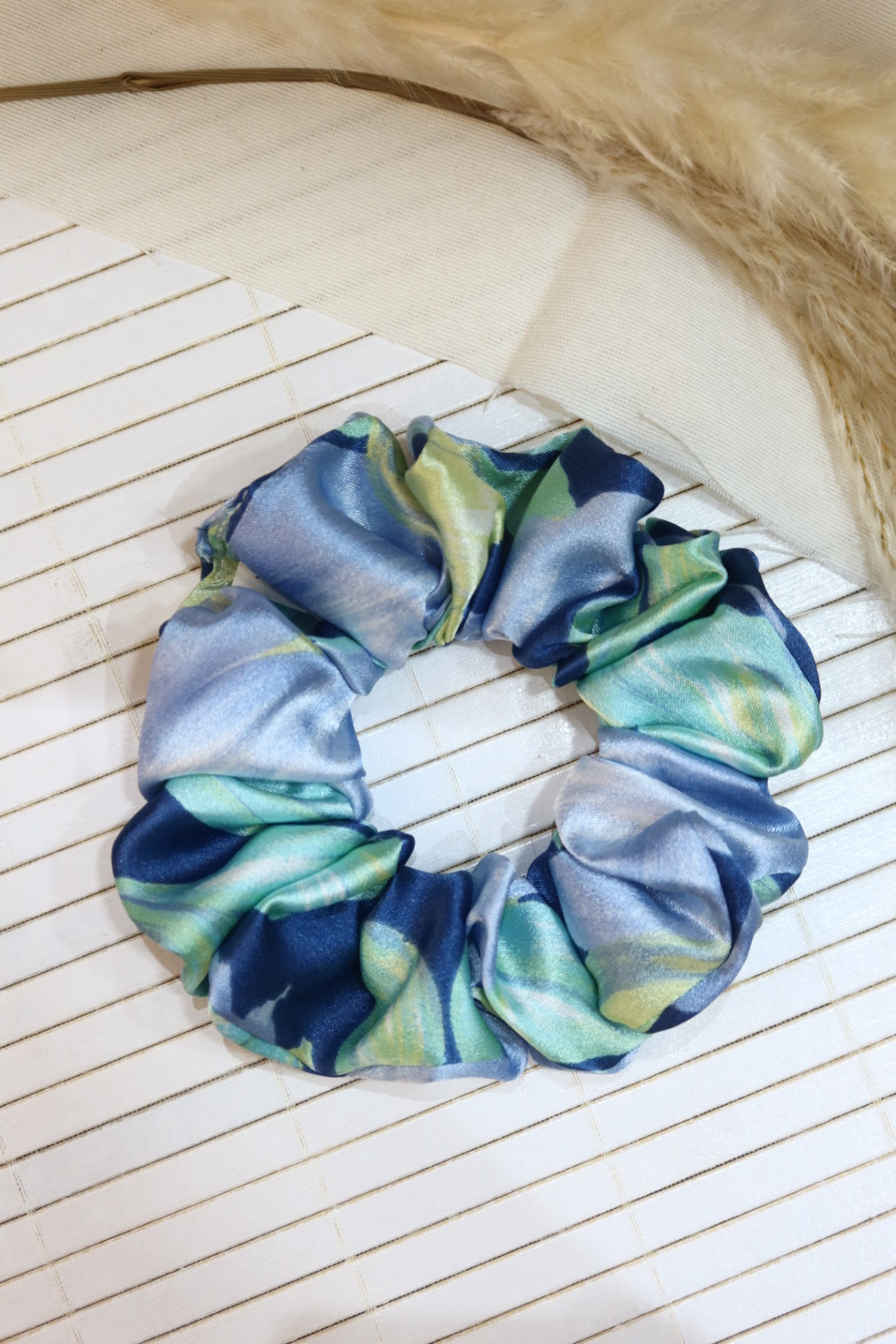 Medium Handmade Scrunchie – 11 cm