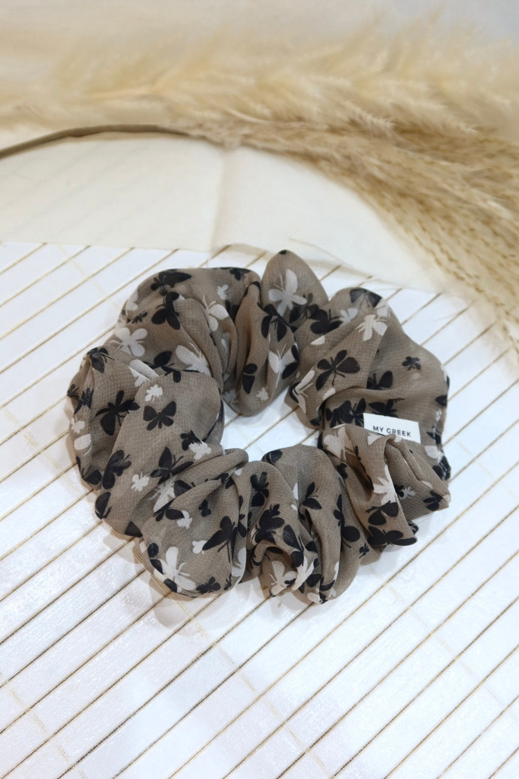 Medium Handmade Scrunchie – 11 cm