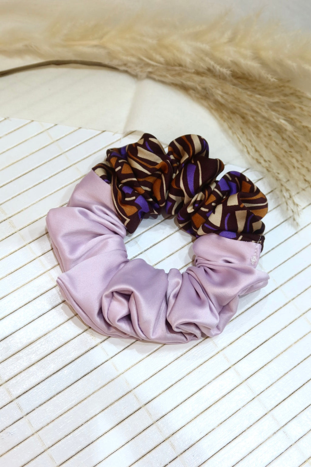 Medium Handmade Scrunchie – 11 cm