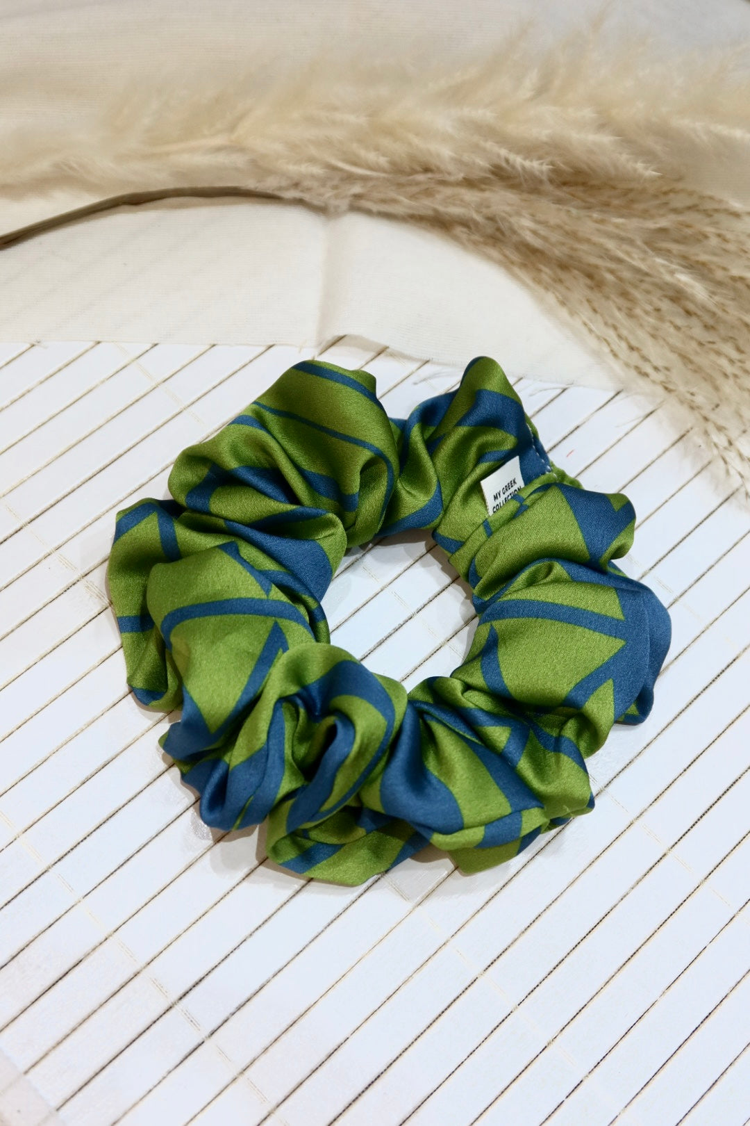 Medium Handmade Scrunchie – 11 cm