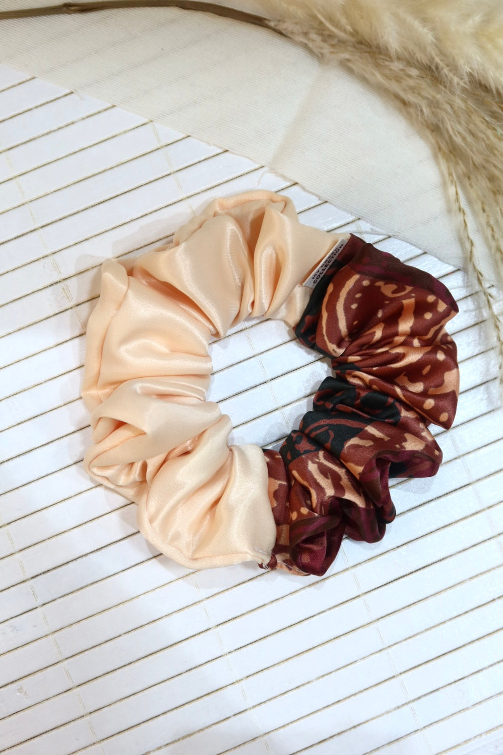 Medium Handmade Scrunchie – 11 cm