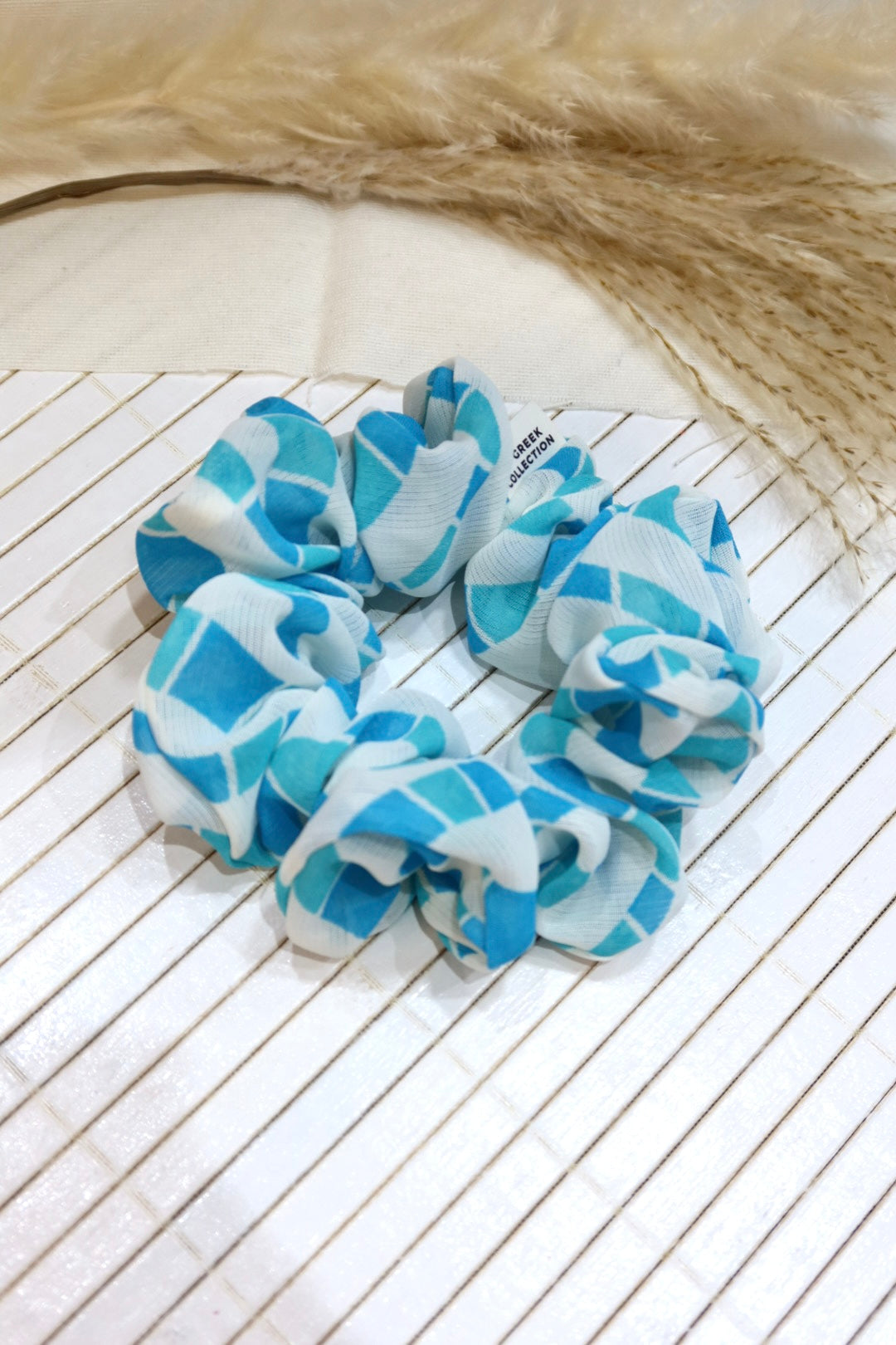 Medium Handmade Scrunchie – 11 cm