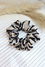 Medium Handmade Scrunchie – 11 cm