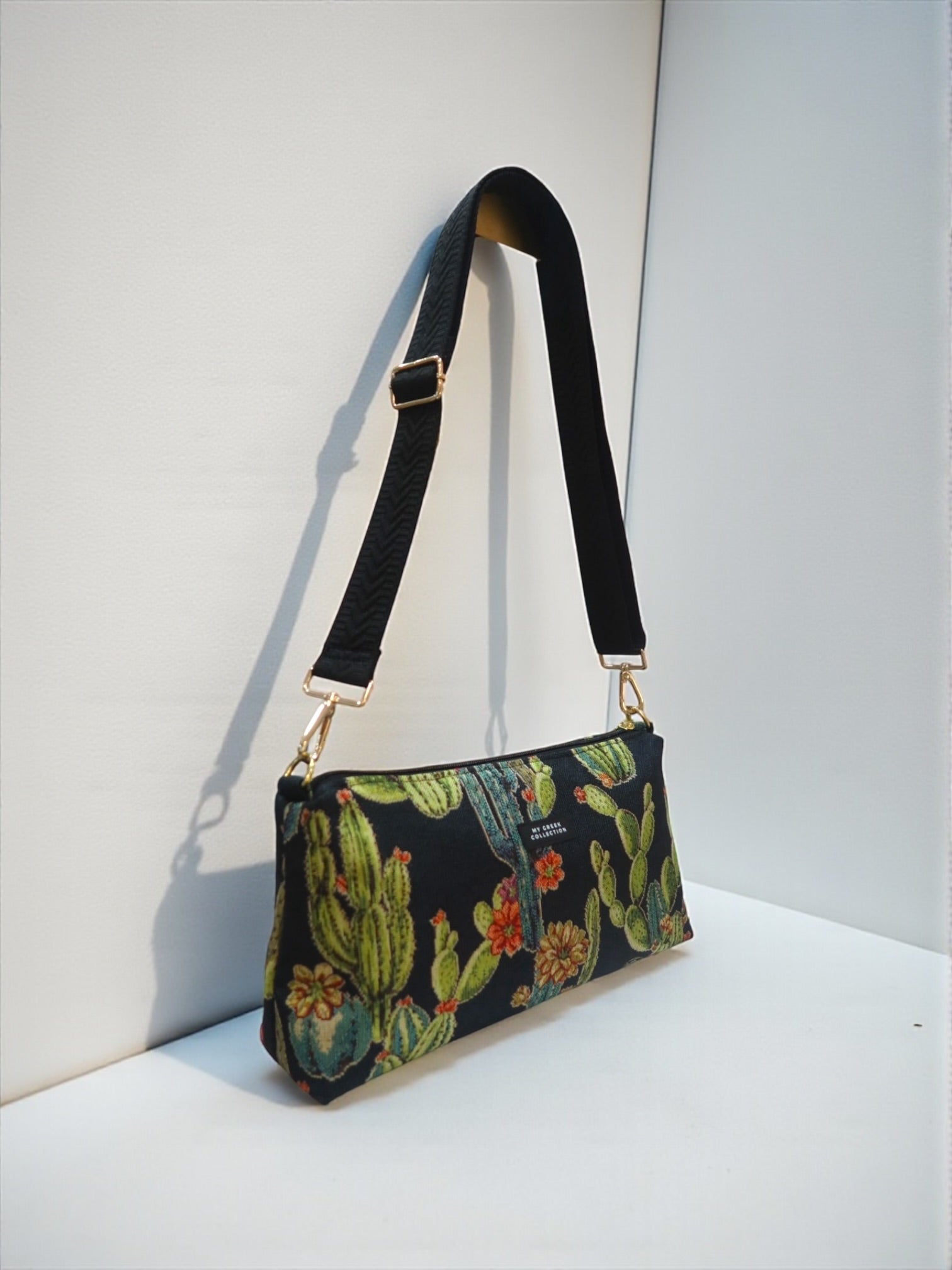 Kallia / cactus baguette bag