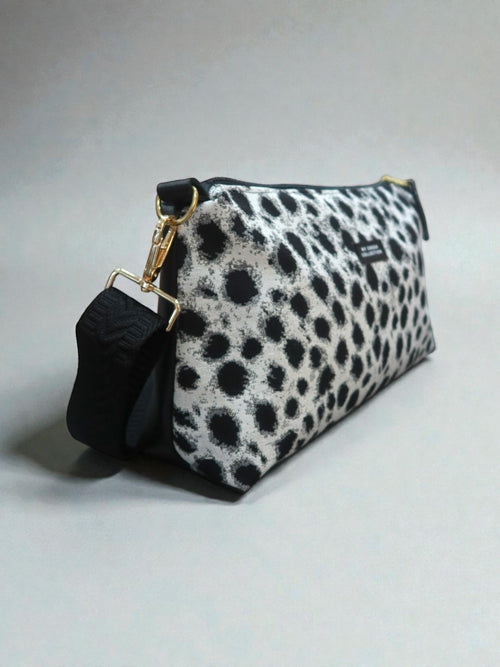 Kallia / abstract animal print baguette bag