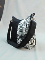 Erato / Gueernica shoulder bag