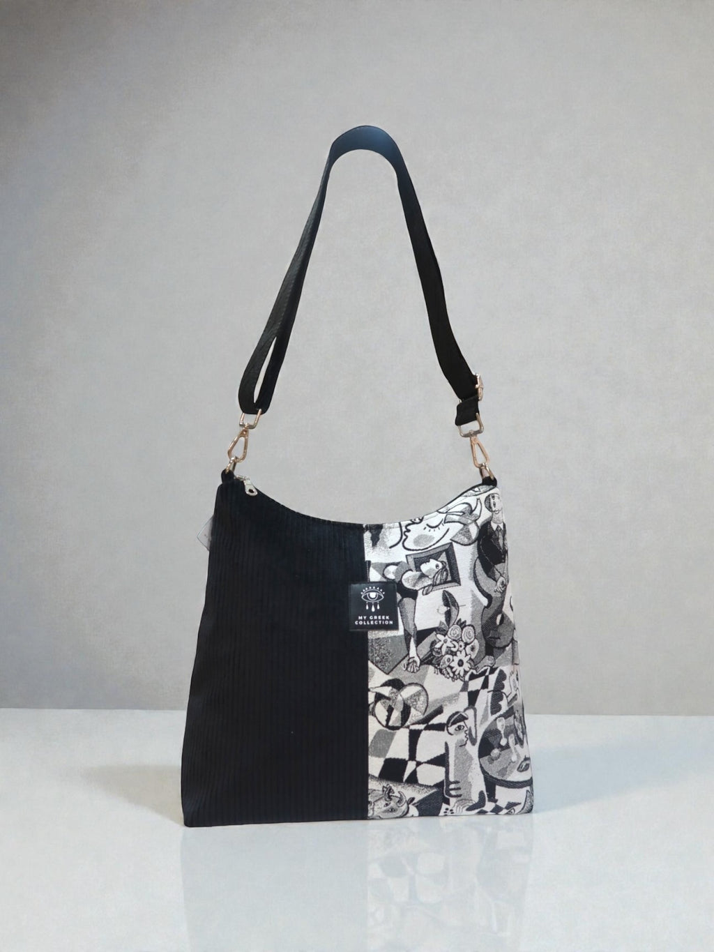 Erato / Gueernica shoulder bag