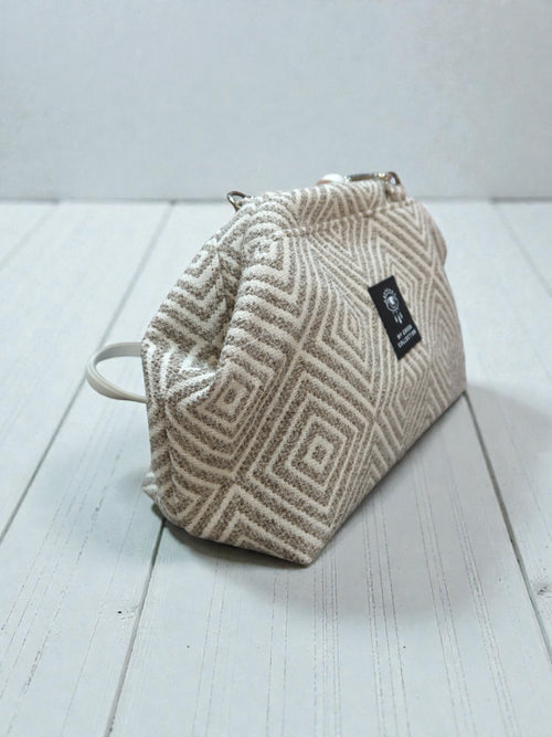 Thalia / Medium diamond beige