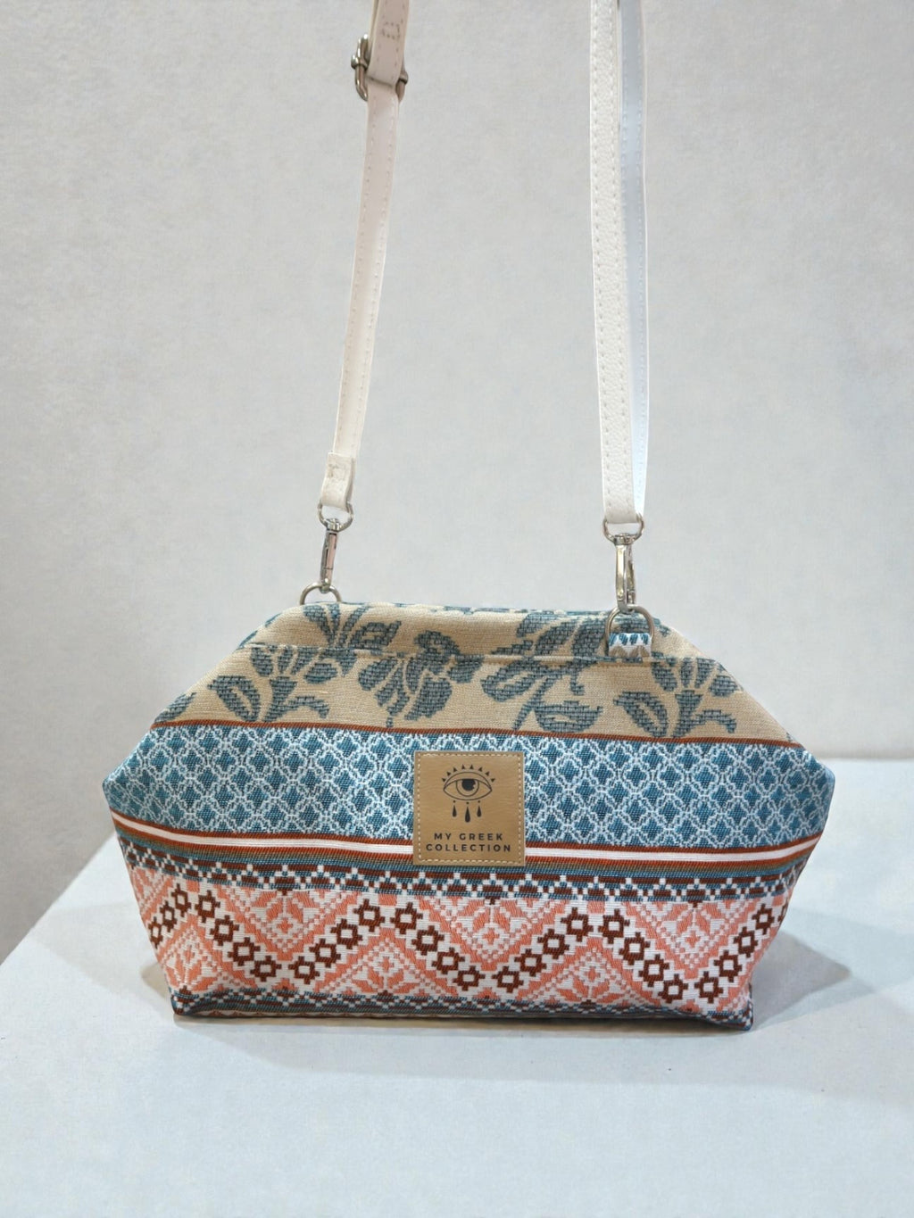 Thalia / Medium frame bag blue pink
