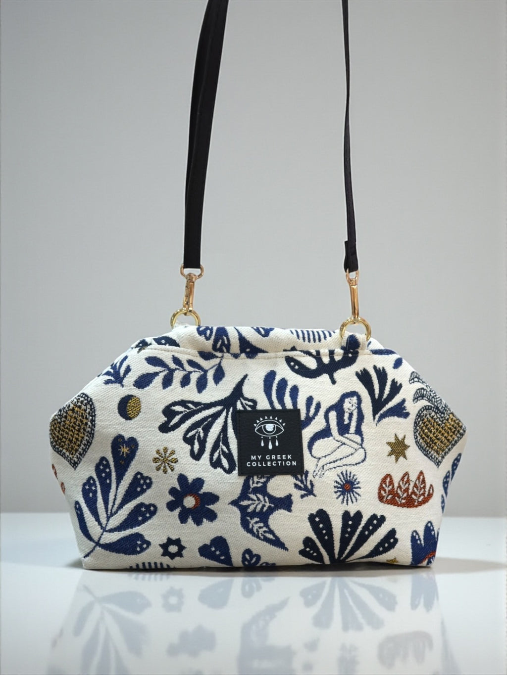 Thalia / Medium frame bag white blue designs