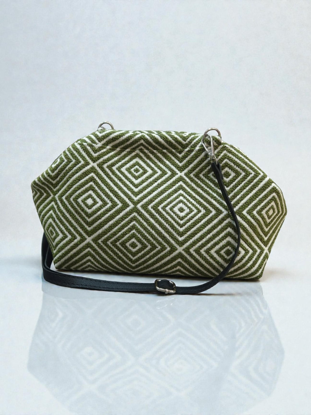 Thalia / Medium frame bag olive green diamond design