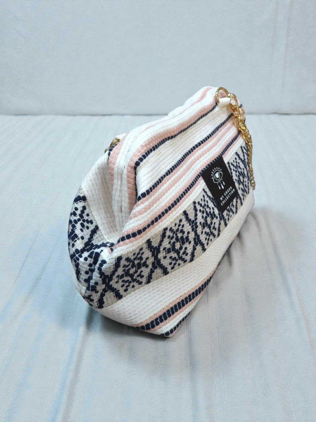 Thalia / Medium frame bag white pink geometric design