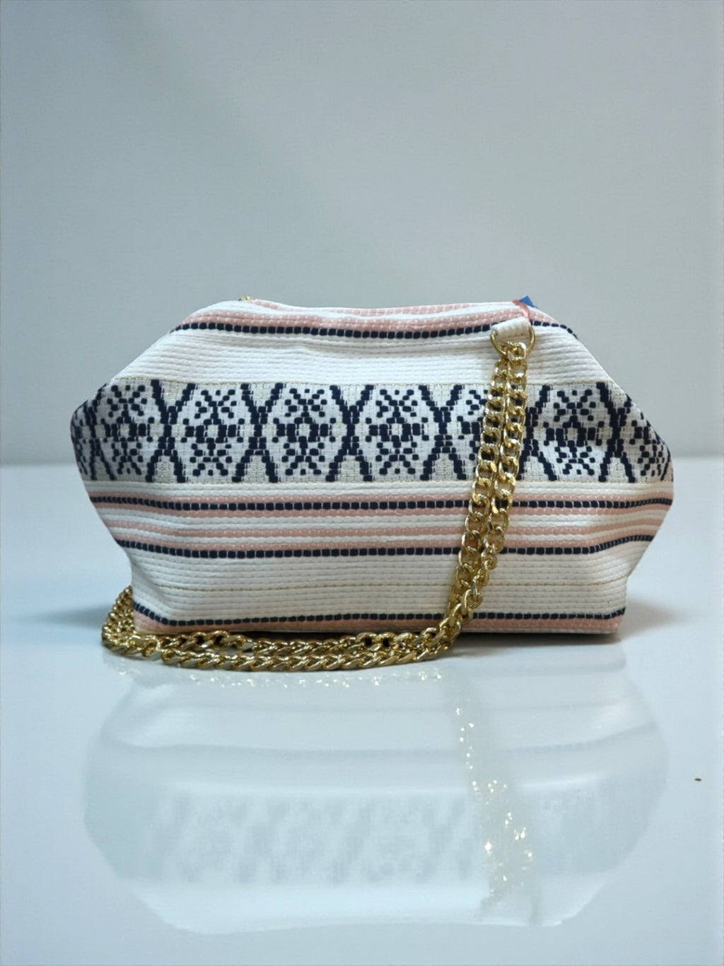 Thalia / Medium frame bag white pink geometric design