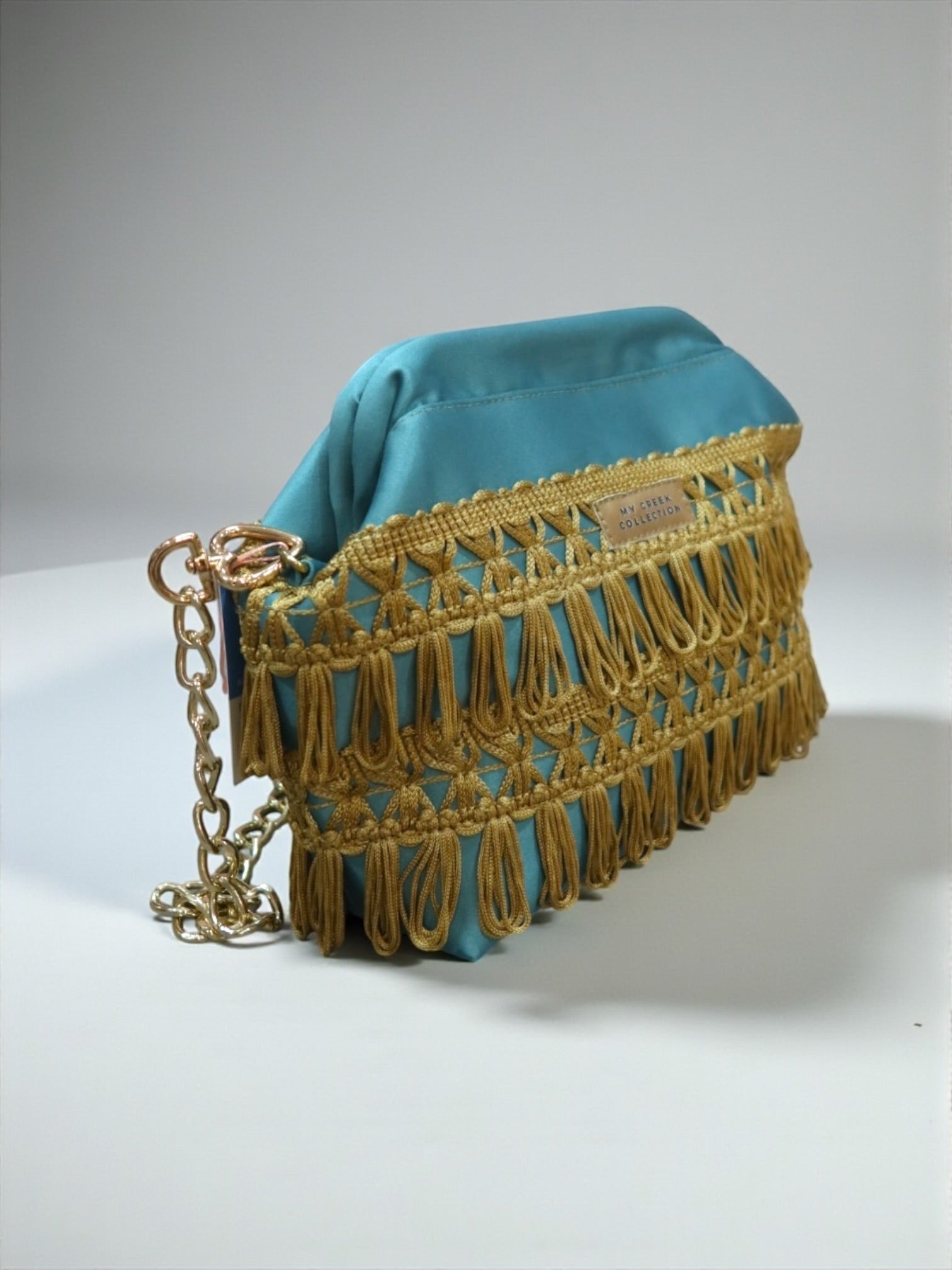 Fedra / small clutch aqua with fringes