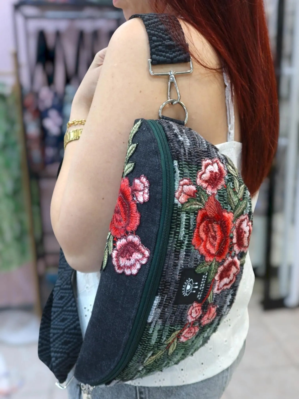 Hera / Floral Embroidered large Belt Bag