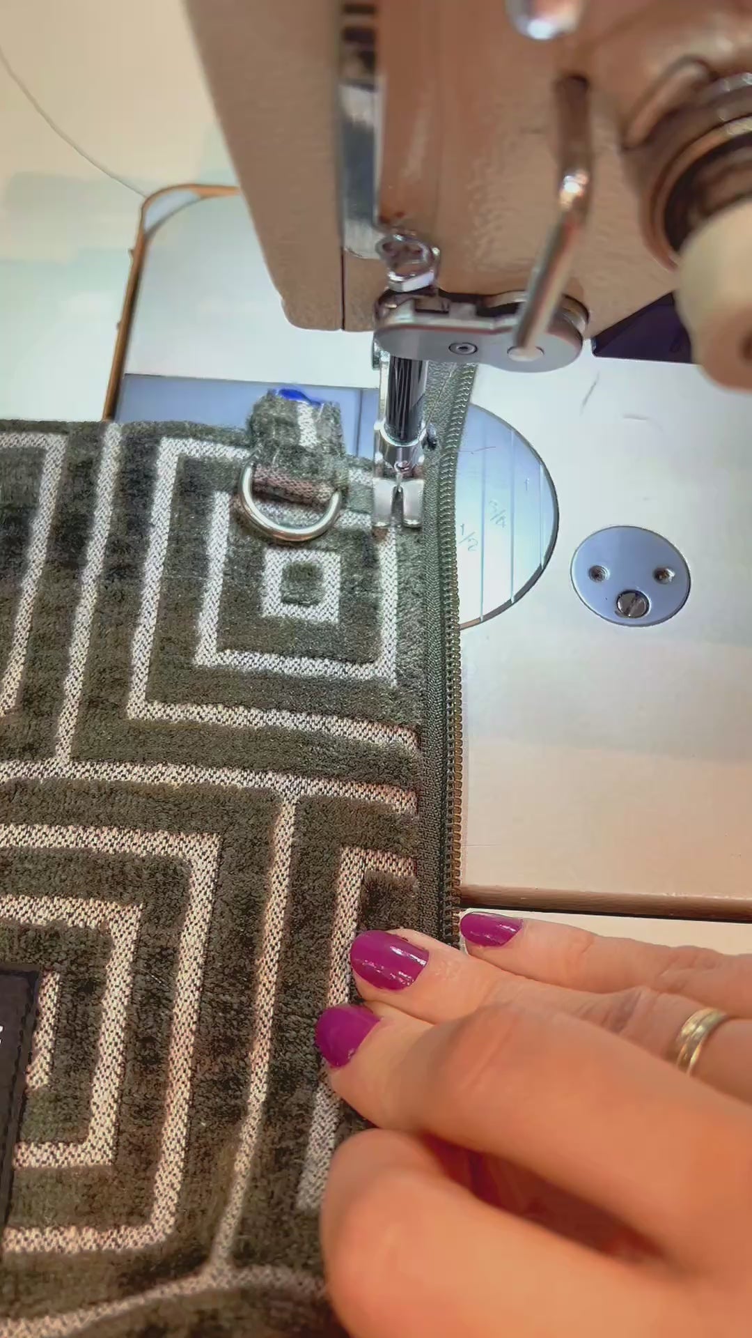 Anthéa small Floral Crossbody Bag