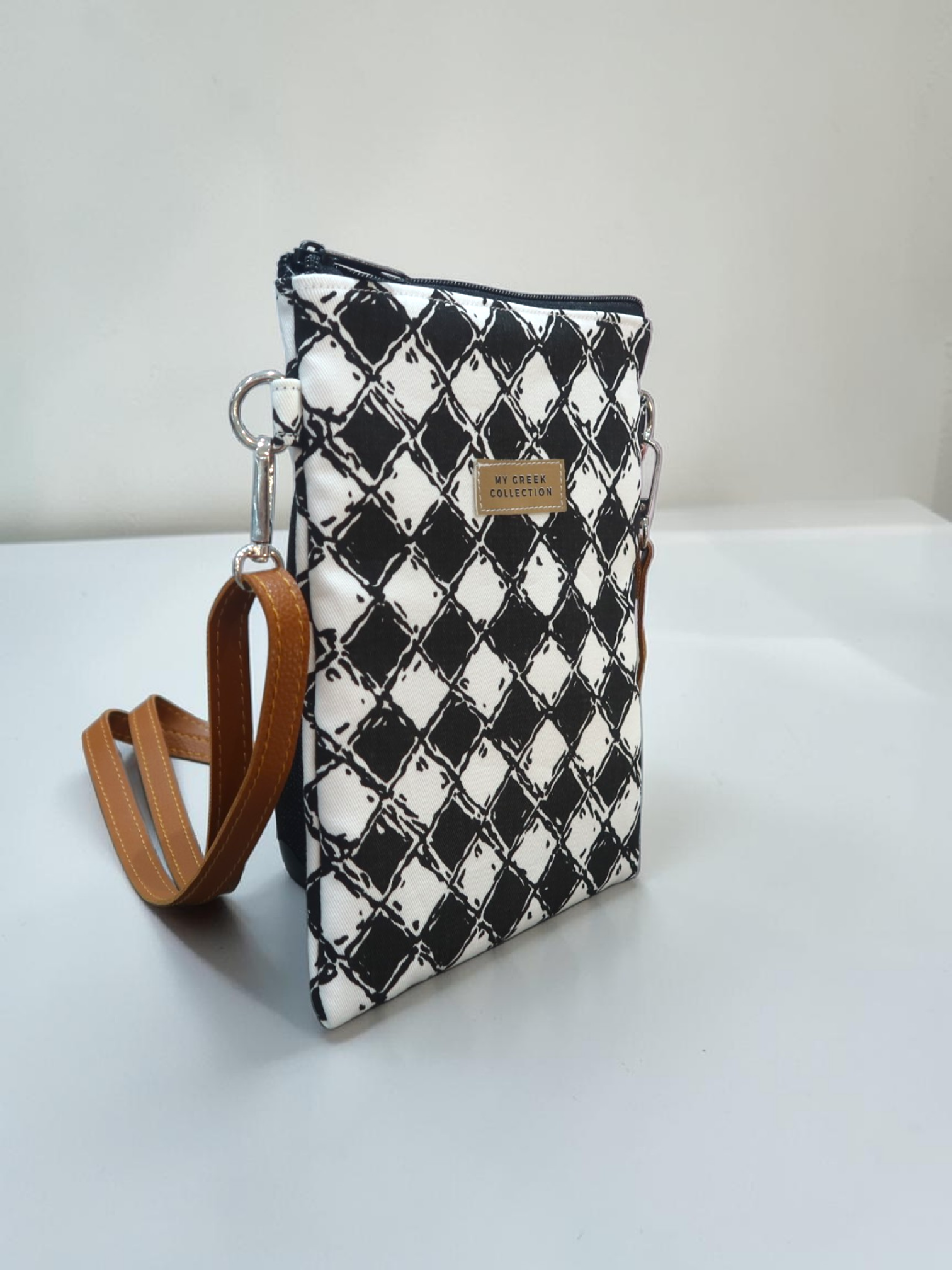Meltemi / Black & white Crossbody small Bag